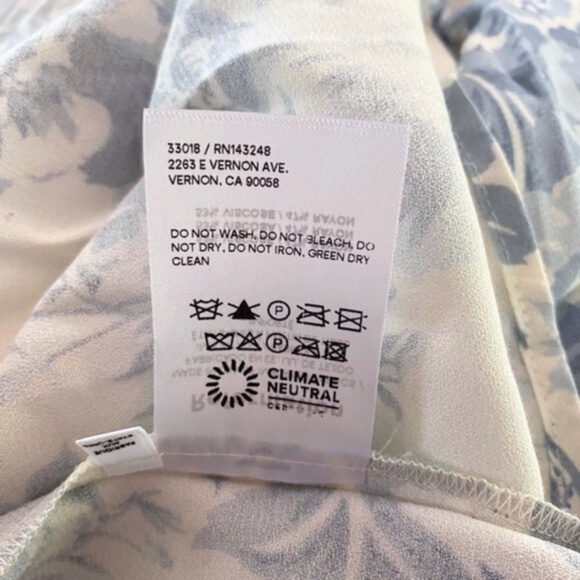 NEW Reformation Connell Dress Teacup 2 - Picture 10 of 15